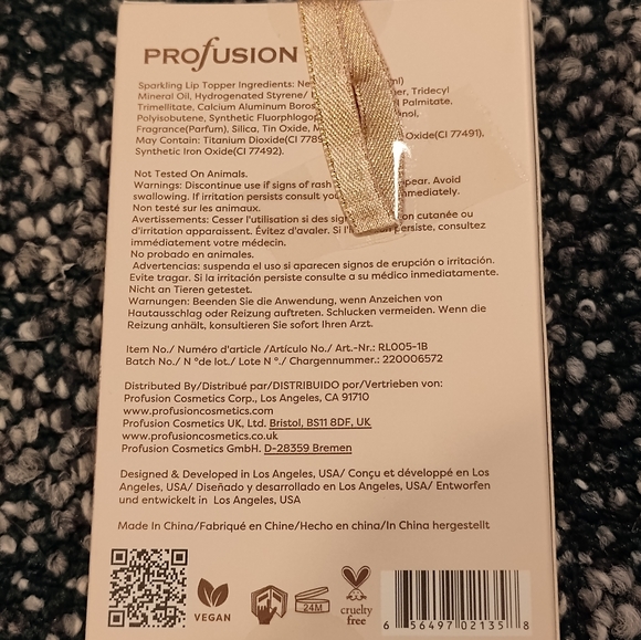 NWT! Profusion Sparkling Lip Gloss Set - Picture 4 of 4